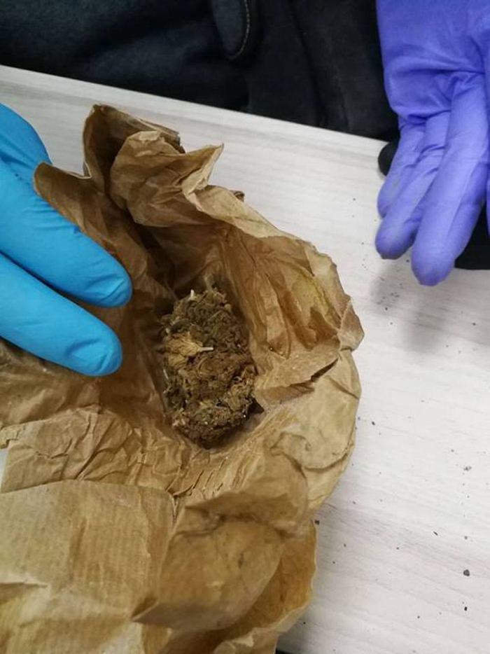  اتهام 3 شبان من كفر كنا ببيع مخدرات لقاصرين 